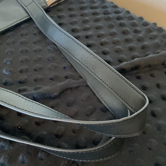 Relic Handbag - Picture 9 of 11